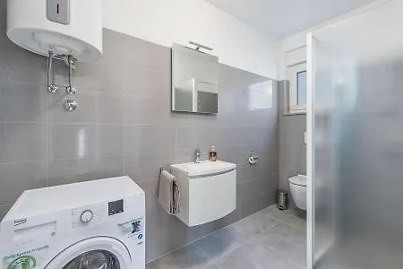 Manka Villa